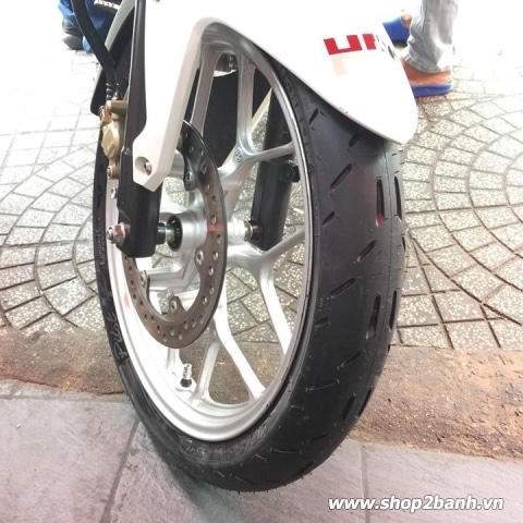 Vỏ Michelin Pilot Moto GP 90/80-17