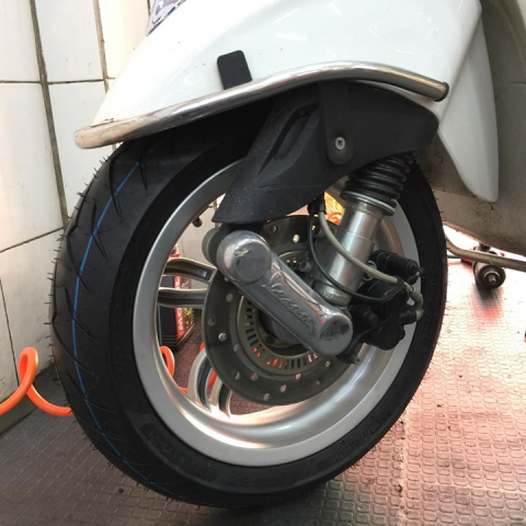 Vỏ Pirelli 110/70-12 Diablo Rosso Scooter