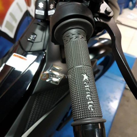 Bao tay Ariete 15/SBK (chính hãng)