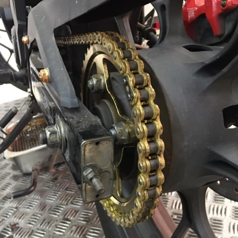 Sên vàng SSS 428HS 10ly 130L (chính hãng)