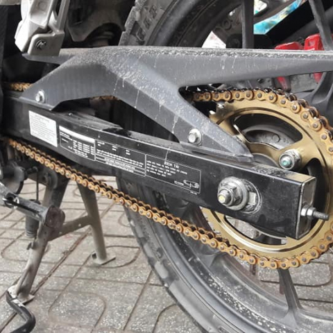 Sên vàng SSS 428HS 10ly 130L (chính hãng)