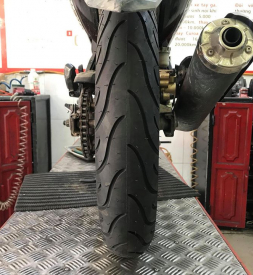 Vỏ xe Michelin Street 110/70-17