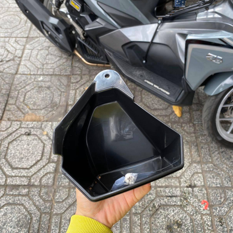 Hộp đựng đồ AB 2020 - 2022, Hộc đựng đồ AB 2020 - 2022