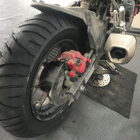 Vỏ Metzeler 130/70-12 Me 7 Teen