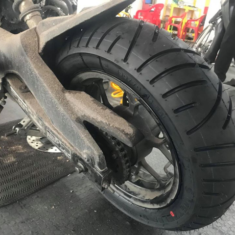 Vỏ Metzeler 130/70-12 Me 7 Teen