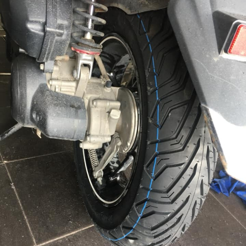 Vỏ xe Camel 562 size 140/70-14