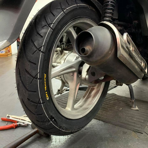 Vỏ xe Camel 120/80-16 gai zin 81 cho SH 