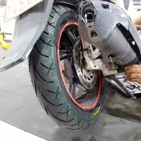 Vỏ xe Camel 120/80-16 gai zin 81 cho SH 