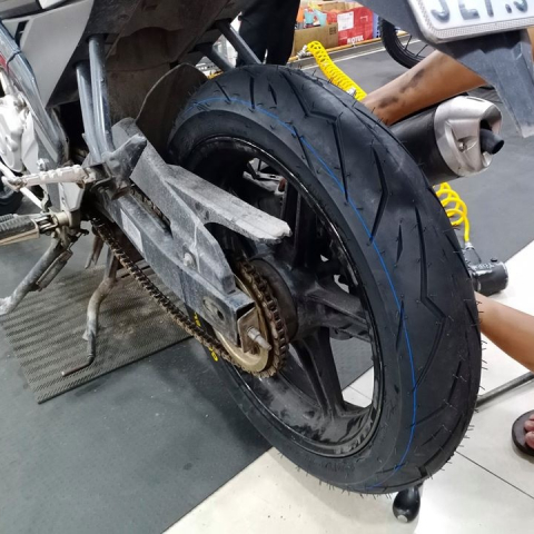 Vỏ xe Camel 563 size 130/70-17