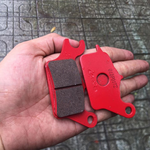 Bố thắng đĩa trước RCB cho Vario, Click, AB, Vision, Lead...chính hãng