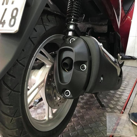 Ốp pô SH 300i ZHIPAT cho SH300i, SH 125i/150i 2017