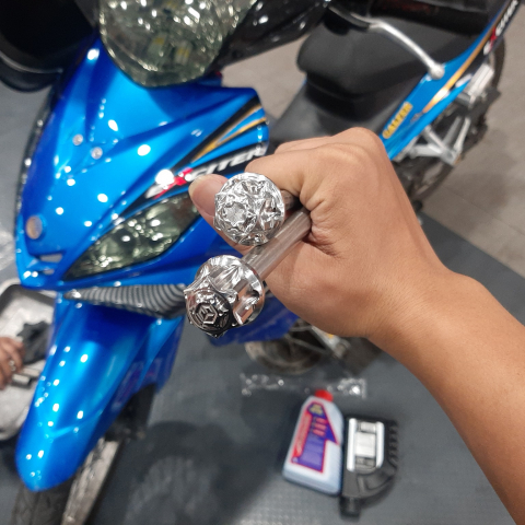 Cốt bánh sau inox Salaya cho Yamaha Exciter 135 (4 số)