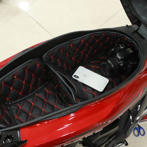 Lót cốp da cách nhiệt cho Honda Air Blade 2020