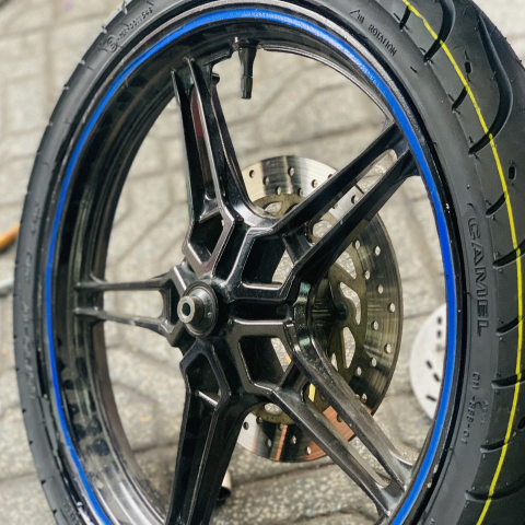 Vỏ xe Camel Pilot 888 80/90-17