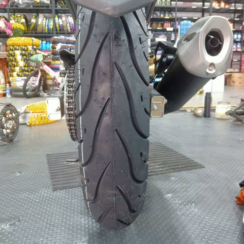 Vỏ xe Camel Pilot 888 size 120/70-17