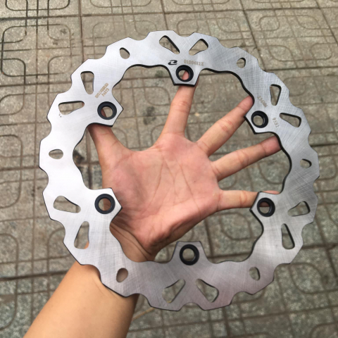 Đĩa thắng trước RCB chính hãng cho Honda Winner, Winner X