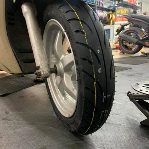 Vỏ Dunlop D307 size 90/90-12