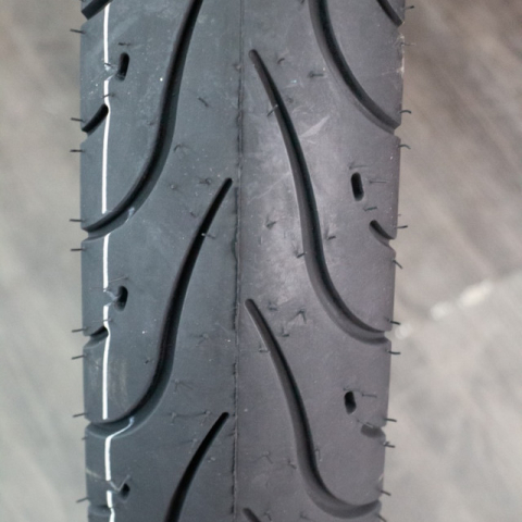 Vỏ xe Camel Pilot 888 size 110/70-17