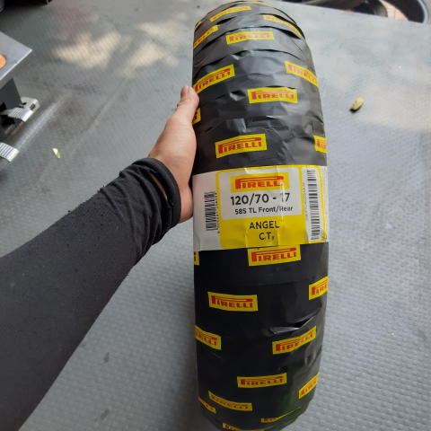 Vỏ Pirelli 120/70-17 Angel City