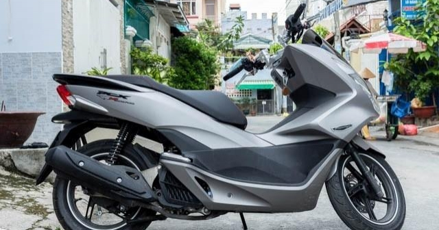 Xe tay ga PCX để lâu ngày không khởi động được phải làm sao?