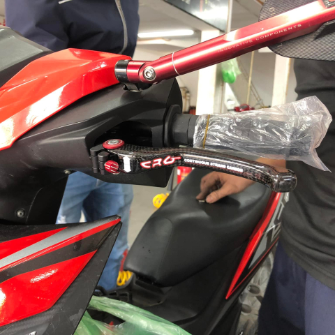 Tay thắng Carbon cho Winner