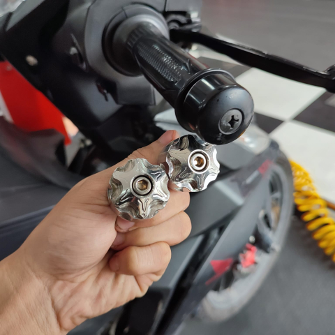 Gù inox Salaya 5 cạnh hình bông