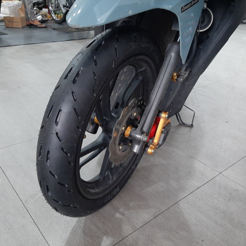 Vỏ Michelin Pilot Moto GP 80/90-14
