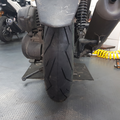 Vỏ xe Camel 563 size 140/70-14