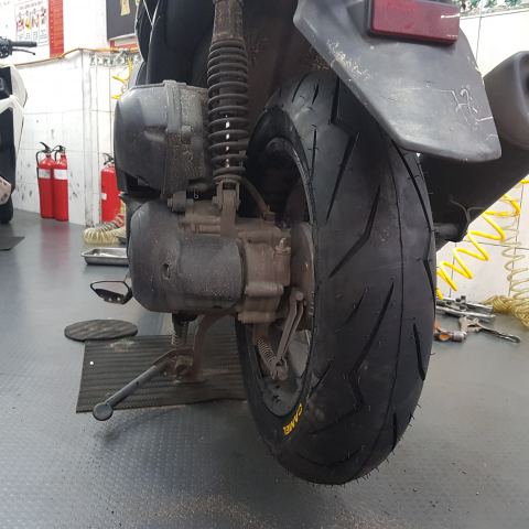 Vỏ xe Camel 563 size 140/70-14