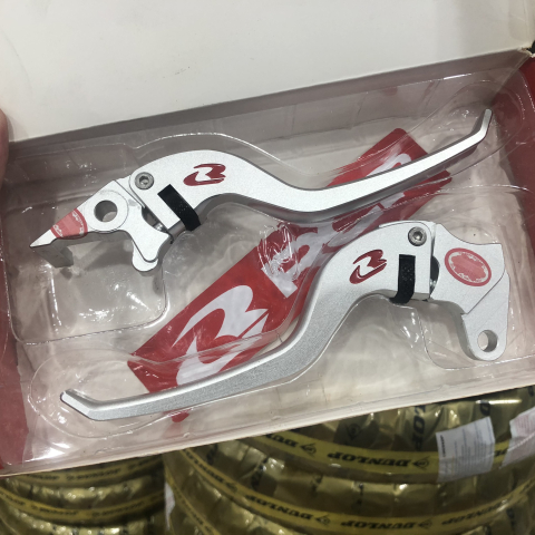 Tay thắng RCB V5 (màu Bạc) cho Exciter