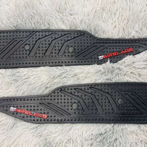 Thảm lót chân cao su Air Blade 160