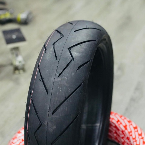 Vỏ xe Champion SHR78 chính hãng 100/90-12