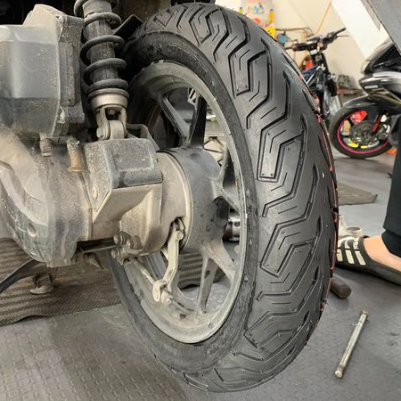 Vỏ xe Champion SHR79 chính hãng 90/90-14