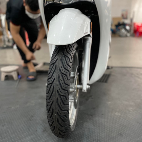 Vỏ Michelin City Grip 2 size 110/70-16