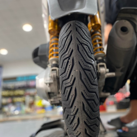 Vỏ Michelin City Grip 2  size 130/70-16