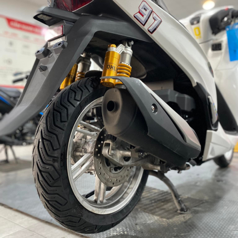 Vỏ Michelin City Grip 2  size 130/70-16