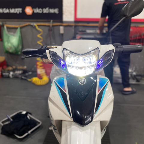 Đèn Led 2 tầng cho Sirius SRC110 xăng cơ 2003 - 2023 chính hãng ZHI.PAT