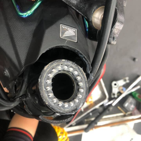 Thay chén cổ Honda Sonic 150