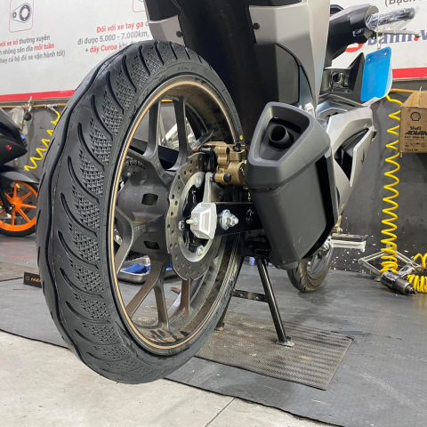 Vỏ Maxxis 100/70-17 gai kim cương 3D