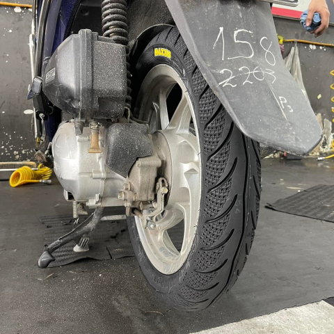 Vỏ Maxxis 90/90-14 gai kim cương 3D