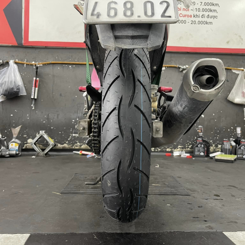 Vỏ Metzeler 120/70-17