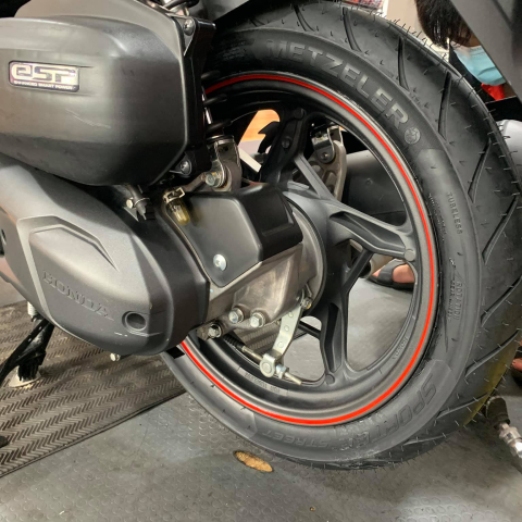 Vỏ Metzeler 90/80-14