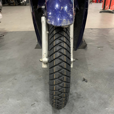 Vỏ Michelin Anakee Street 80/90-14