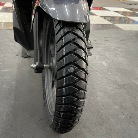 Vỏ Michelin Anakee Street 90/80-14