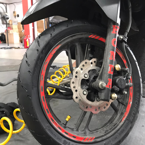 Vỏ Michelin Pilot Moto GP 90/80-14