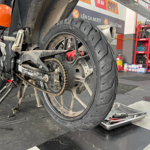 Vỏ Michelin Pilot Street 2 size 110/70-17