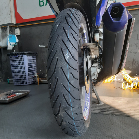 Vỏ Pirelli 110/70-17 Angel City