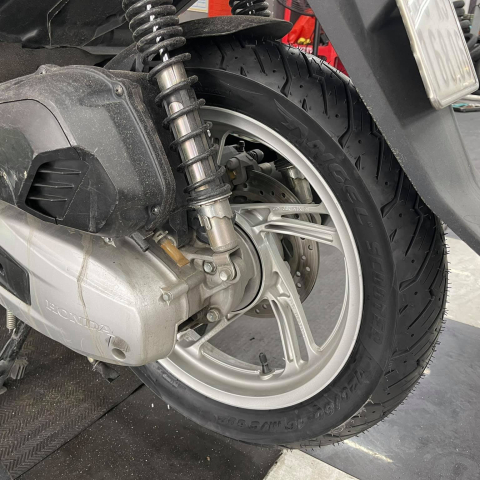 Vỏ Pirelli 120/80-16 Angel Scooter