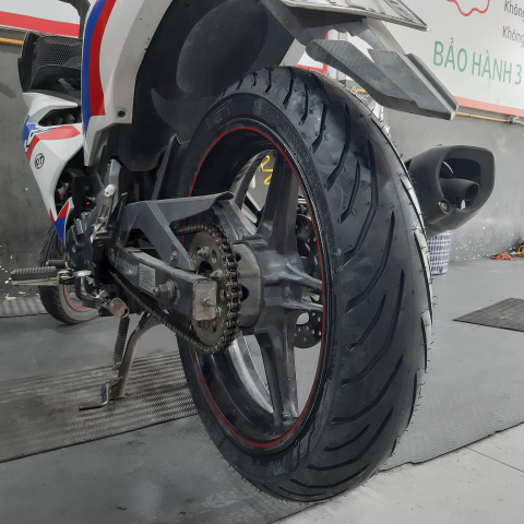 Vỏ Pirelli 140/70-17 Angel City