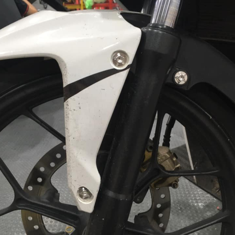 Bộ ốc Salaya Dàn áo cho xe Winner 150